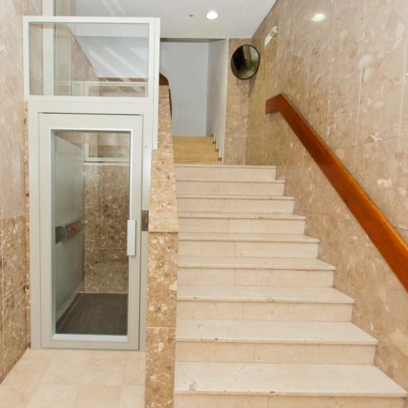 Instalación salvaescaleras Valencia